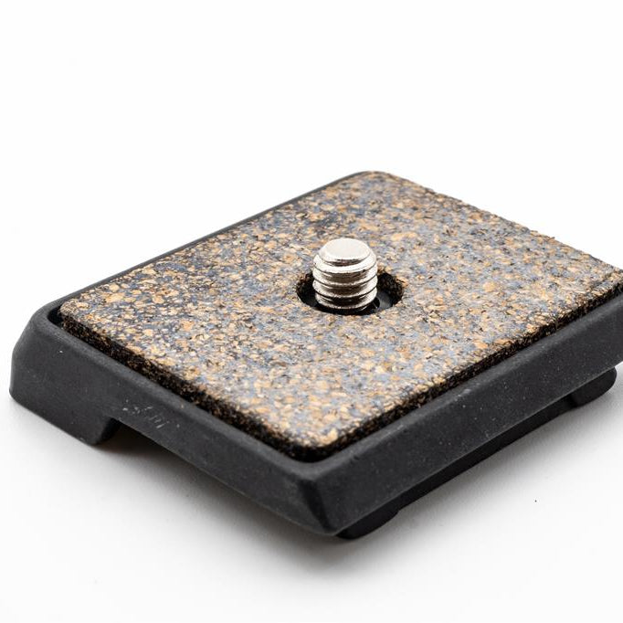 Quick release plate for DB-20