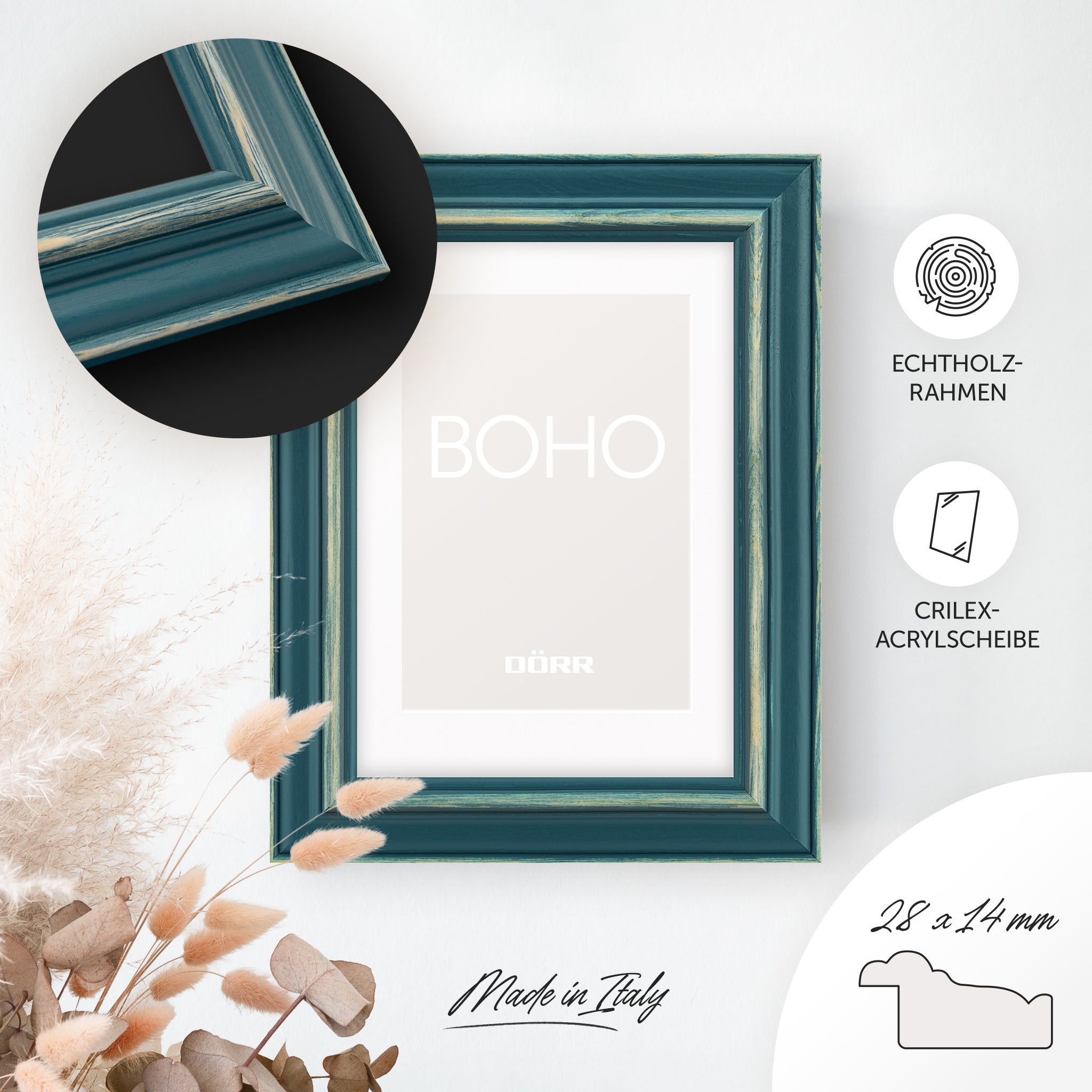 DÖRR Holz-Bilderrahmen Boho in Petrol im Vintage-Stil, an der Wand aufgehängt, mit Detailansicht der strukturierten Leiste