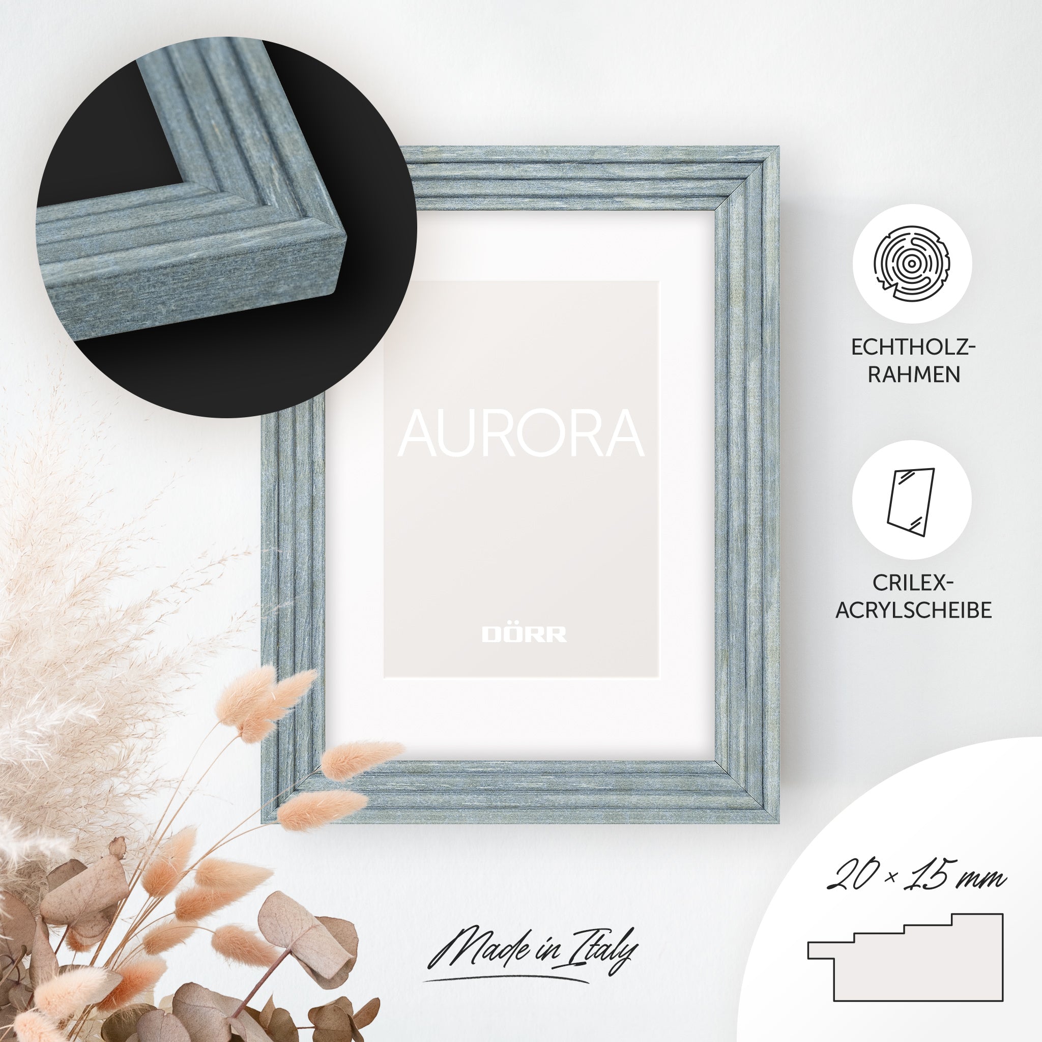 DÖRR Echtholz-Bilderrahmen Aurora hellblau, dekorativ an der Wand aufgehängt, mit Detailansicht der 20 x 15 mm Leiste in Stufenoptik