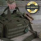 DÖRR ProTac Waffentasche oliv mit MOLLE-System und Außentaschen, taktische Kurzwaffentasche getragen im Outdoor-Einsatz