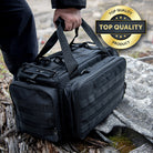 DÖRR ProTac Waffentasche schwarz mit MOLLE-System und Außentaschen, taktische Kurzwaffentasche getragen im Outdoor-Einsatz