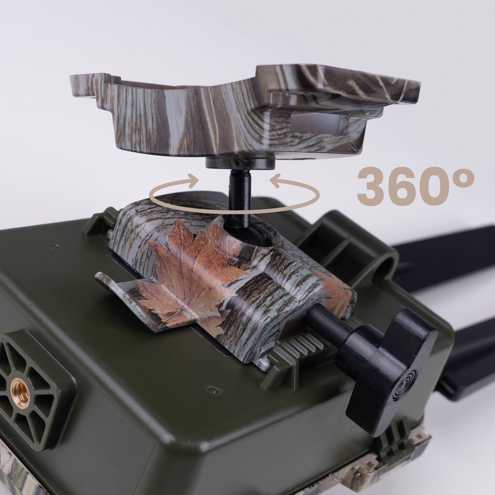 Detailansicht des DÖRR Wildkamera Haltesystems mit etwa 30-Grad neigbarem Kugelgelenk zur flexiblen Kameraausrichtung