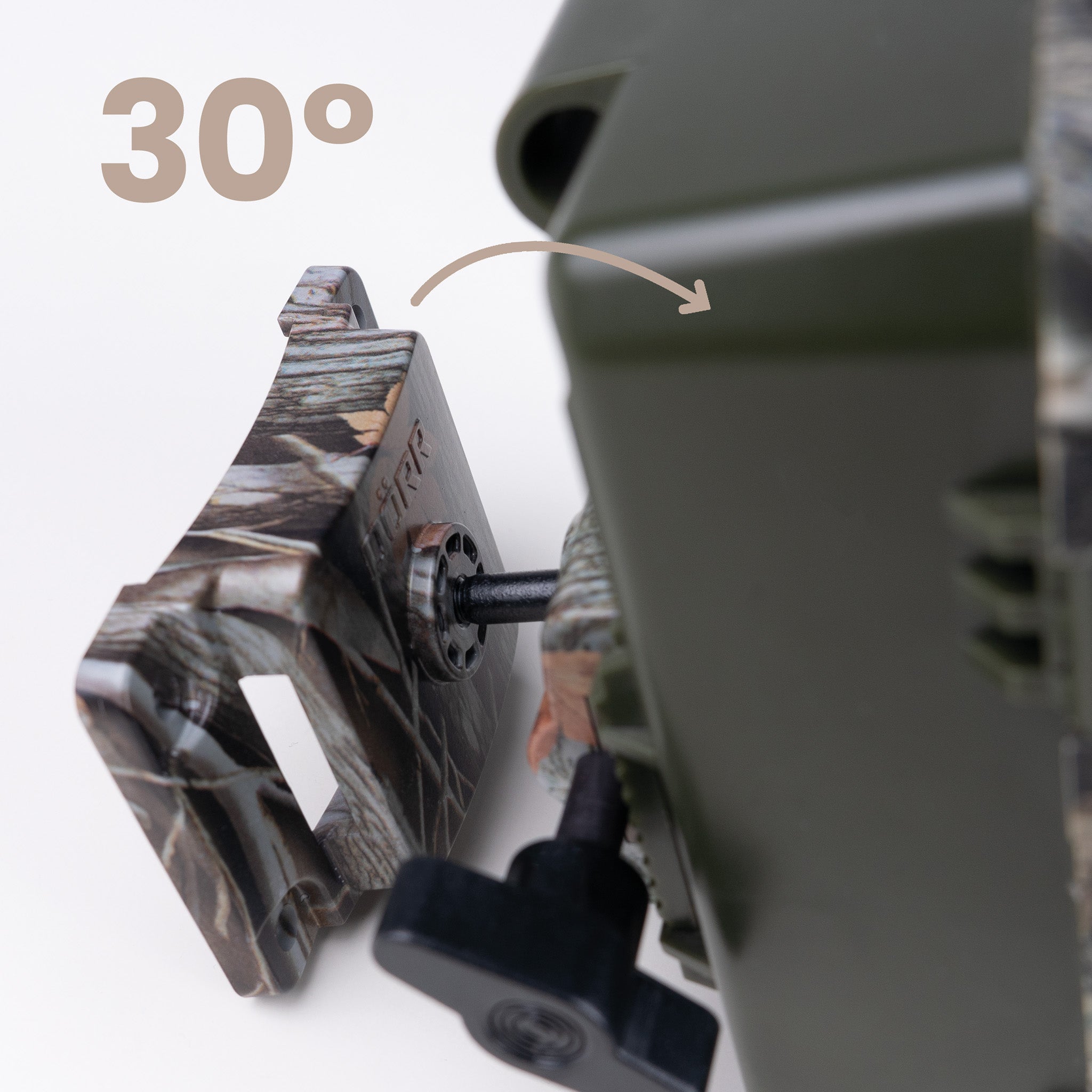 Detailansicht des DÖRR Wildkamera Haltesystems mit 360-Grad drehbarem Kugelgelenk zur flexiblen Kameraausrichtung