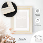 DÖRR Holz-Bilderrahmen Boho in Natur im Vintage-Stil, an der Wand aufgehängt, mit Detailansicht der strukturierten Leiste