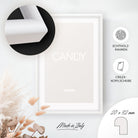 DÖRR Holz-Bilderrahmen Candy weiß, an der Wand aufgehängt, mit Detailansicht der massiven, halbrunden Rahmenleiste