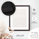 DÖRR Echtholz-Bilderrahmen Aurora schwarz, dekorativ an der Wand aufgehängt, mit Detailansicht der 20 x 15 mm Leiste in Stufenoptik