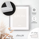 DÖRR Echtholz-Bilderrahmen Aurora silber, dekorativ an der Wand aufgehängt, mit Detailansicht der 20 x 15 mm Leiste in Stufenoptik