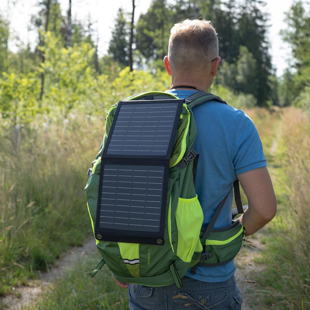 Backpack solar panel charger online